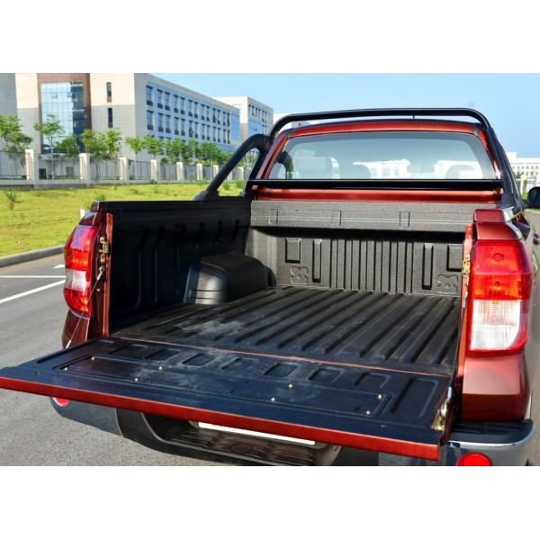 DONGFENG 5 Passenger Gasoline Engine Pickup Truck with Right Hand Drive