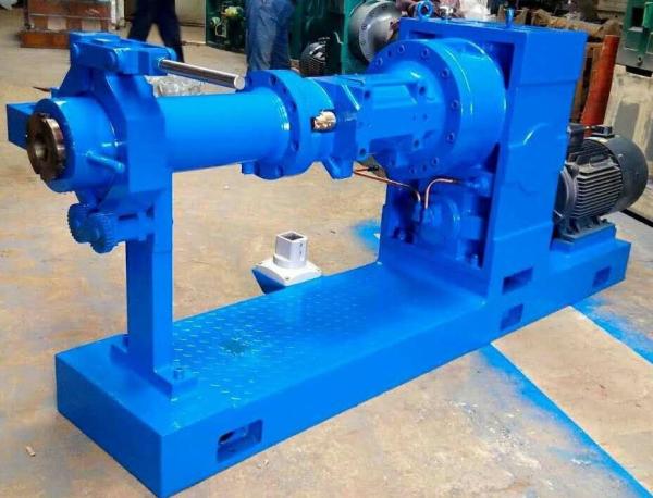 900mm Screw Working Length Rubber Hose Extruder Machine for in Manufacturing Plant