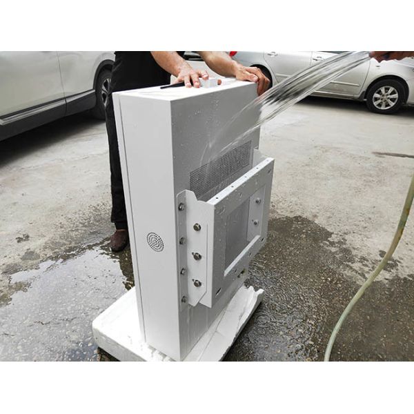 32-inch waterproof and sunproof outdoor wall-mounted high-definition Outdoor Electronic Display