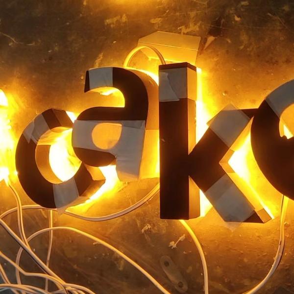 Y6 Hoja de aluminio y acero inoxidable máquina de doblar cartas de canal para el signo 3D