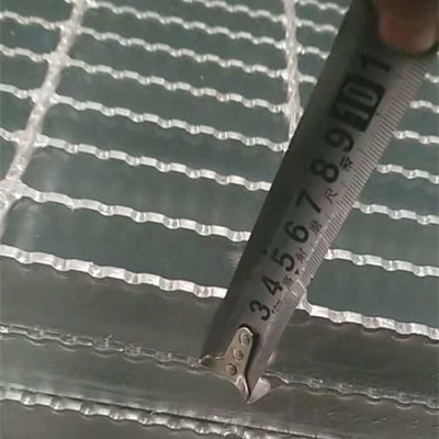 Outdoor Metal Drain Cover Q235 Grating Serrated Galvanized