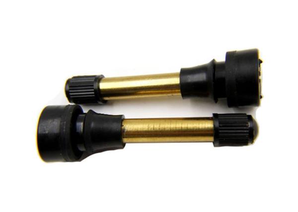 High Pressure Snap In Tire Valve For Light Trucks 0.453'' Rim Hole TR602HP
