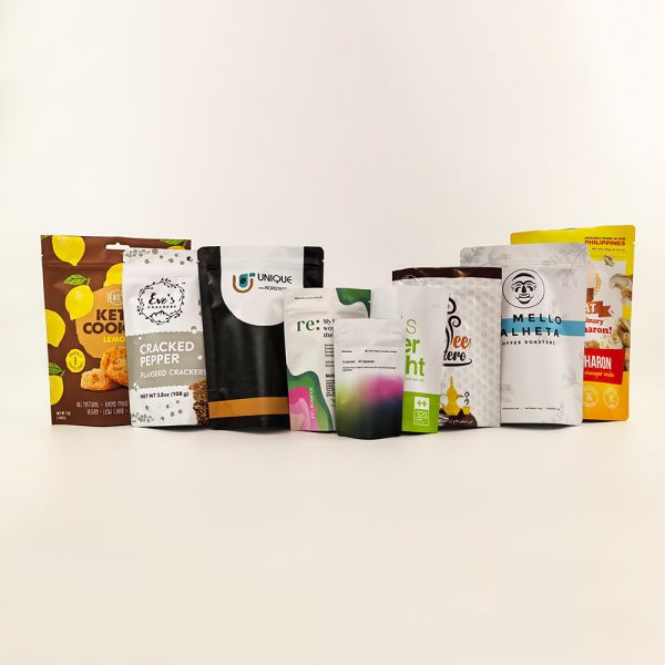 Customized 100pcs 300pcs Low MOQ Zipper Food Packaging Custom Digital Printing Stand up Pouch Bag for Food