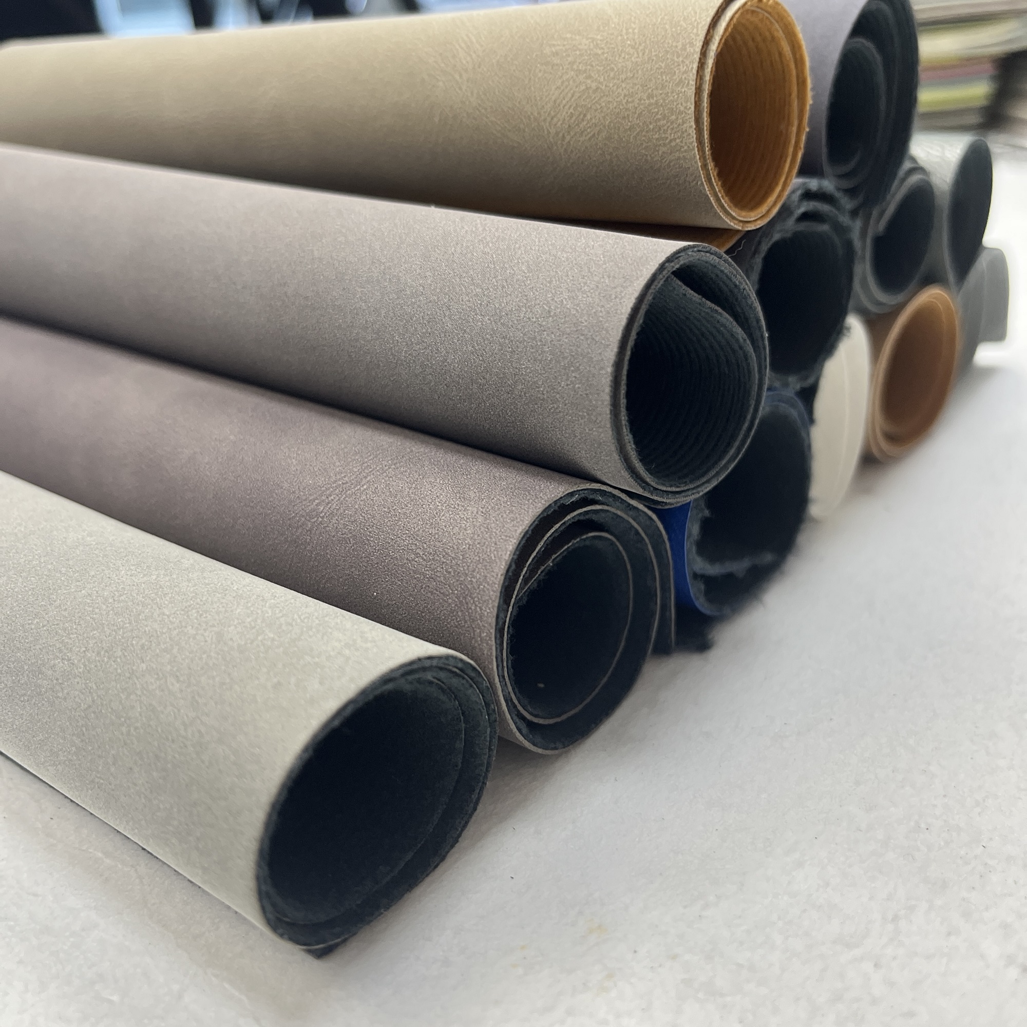 Smooth Microfiber Polyester Solid Knitted Suede Fabric,  100% Polyester Fabric Suede Leather