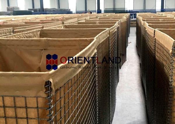 A areia encheu barreiras 50x50mm militares recuperáveis de Hesco