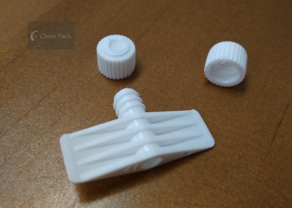 プラスチックドイパックのための直径4ミリメートルのねじれの口の帽子、PE材料