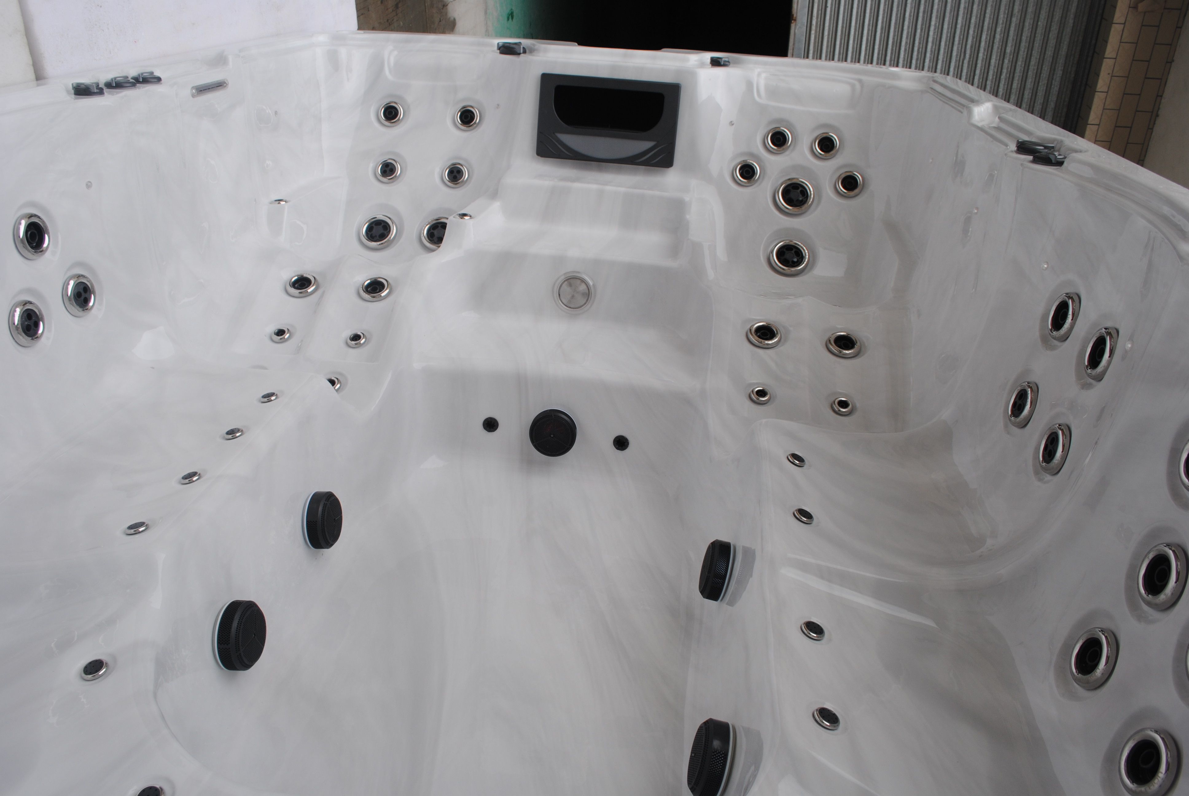 European design acrylic whirlpool massage backyard hot tub thermostat with ABS bottom base