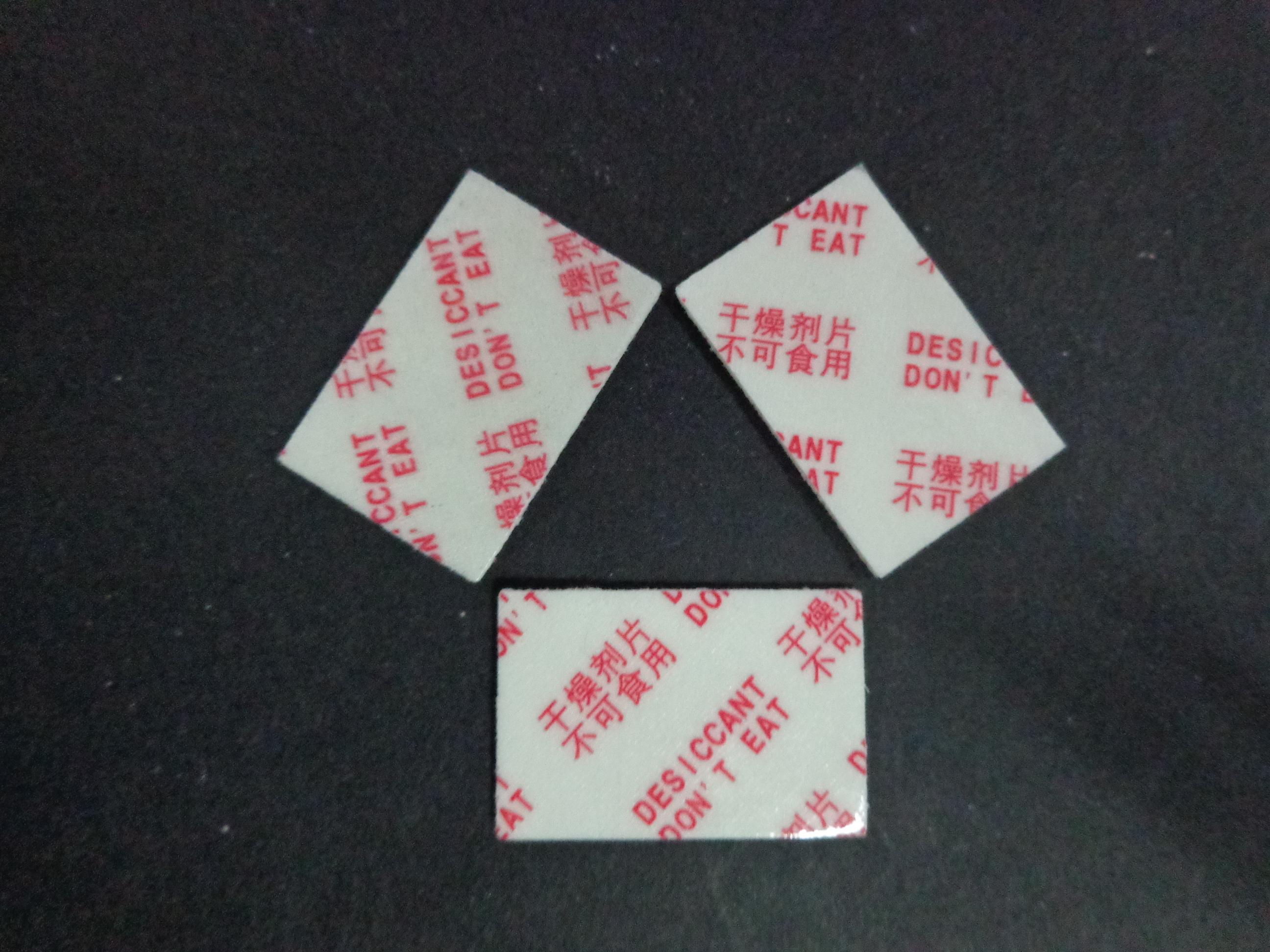 Non - Toxic Fiber Desiccant White Adsorption Carrier For Vacuum - Packed Food