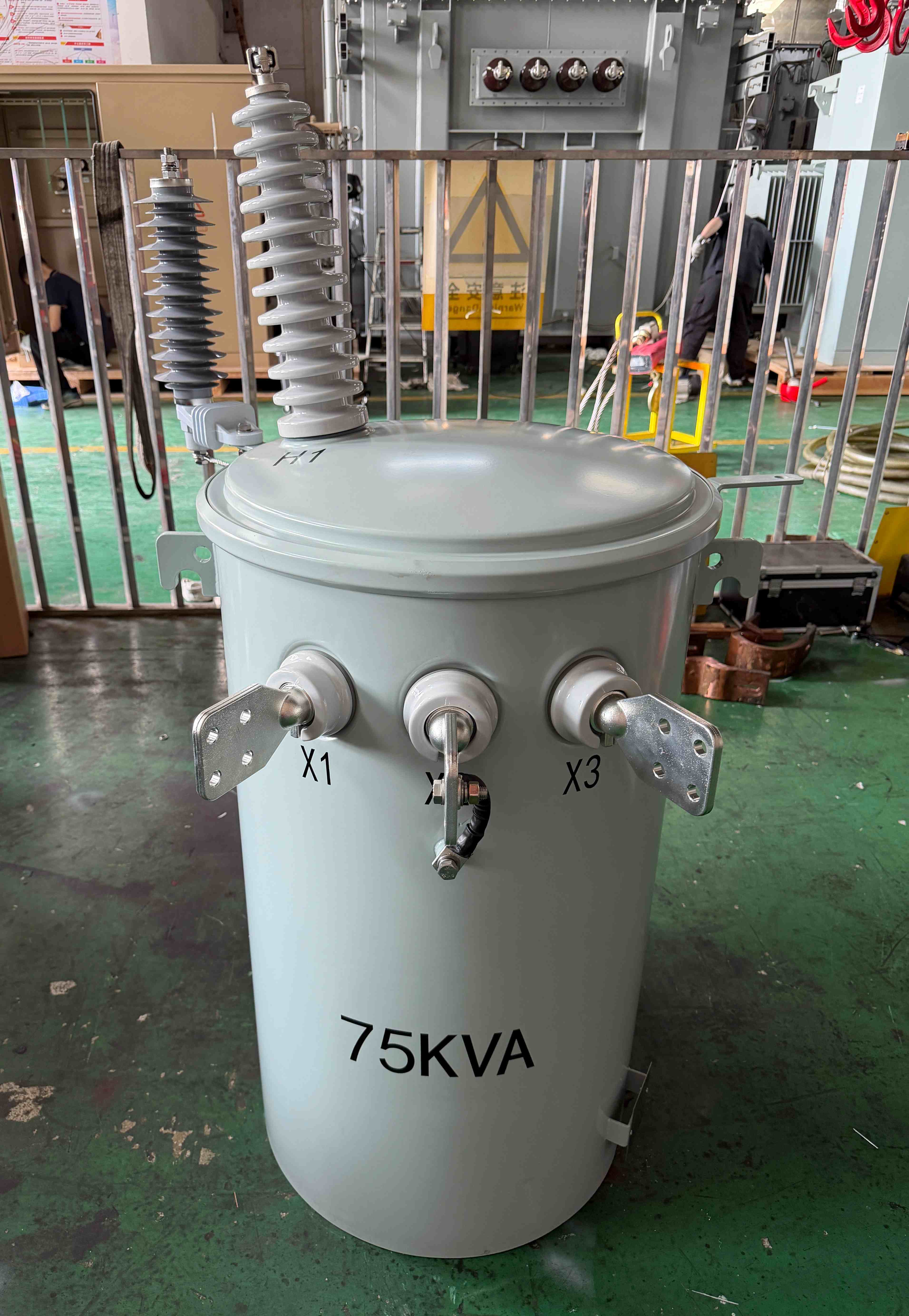 75 kVA Single-Phase Pole-Mounted Transformer 24940GrdY/14400V to 120/240V For Rural Distribution