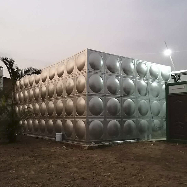 Silver Welding Water Tank 1 * 1m / 1 * 0.5m / 0.5 * 0.5m Panel Size Lightweight