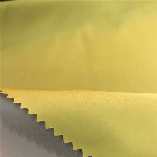 130GSM Waterproof Breathable Fabric 1400D 1500D 50% Polyester 50% Nylon Fabric Breathable