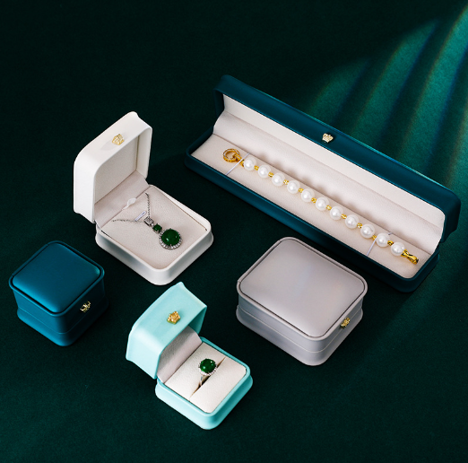 925 Sterling Silver 14K Gold Plated Heart Tennis Bracelet with Zircon