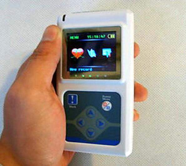 Dynamic Mobile Ultrasound Machine 24 Hours Monitoring ECG Holter 2×AA Battery
