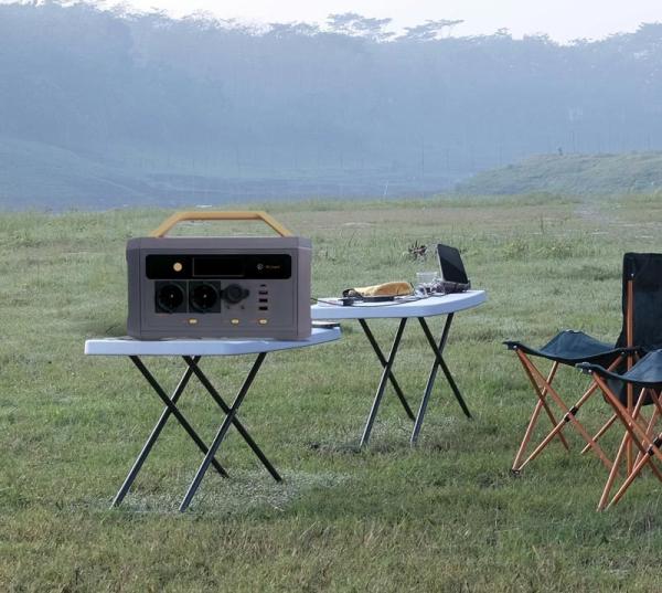 Outdoor Portable Solar Power Generator 1008Wh 1200W For Off Grid Backup for Distributors and OEM Orders