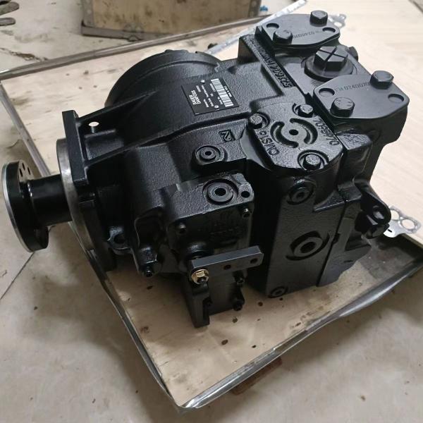 SGP Tractor Hydraulic Pump with Brass Cage and High Precision P0