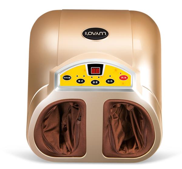 Enjoyable Family Using Shiatsu Foot Massager With Convenient LCD Screen
