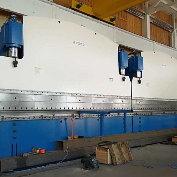 1200 Ton CNC Tandem Hydraulic Press Brake with 6250mm Table Length For Making Monopole