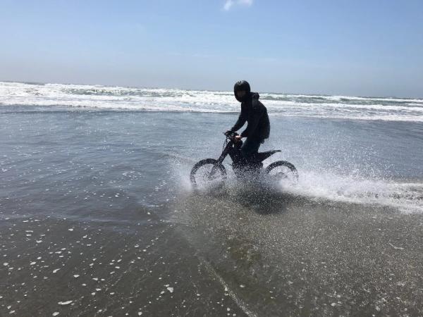 19 Inch Powerful Ebike High Performance With 8000W Brushless Hub Motor