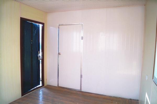 40ft Container Living Homes , Prefab Container House With Sliding Security Door