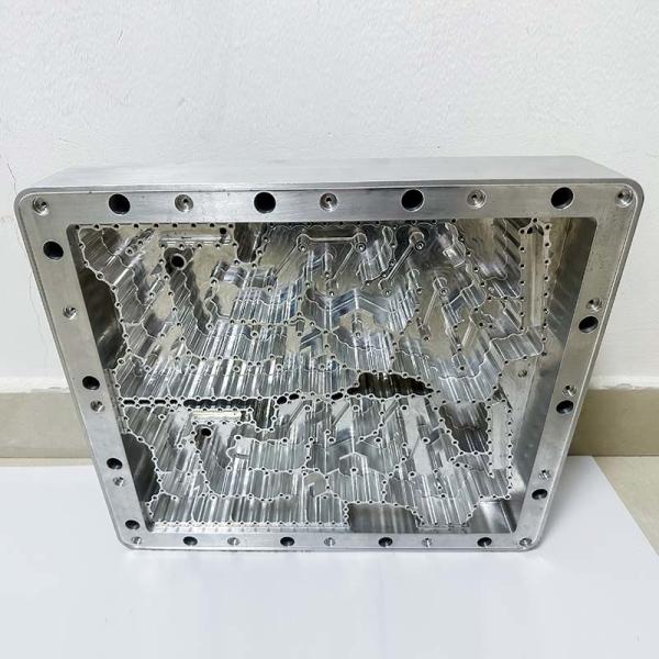 GB DIN CNC Milling Parts Aluminum Alloy Cavity For Communications