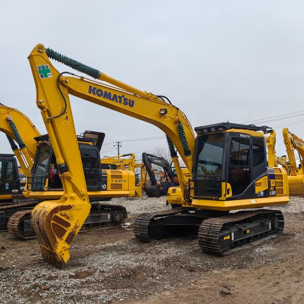 Used Komatsu PC130 Crawler Excavators 13Ton Construction Large Digger Machinery