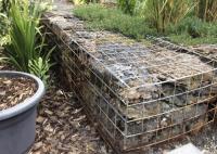 Le PVC vert a enduit des paniers de Gabion de mur de soutènement de rectangle comme décoration de jardin