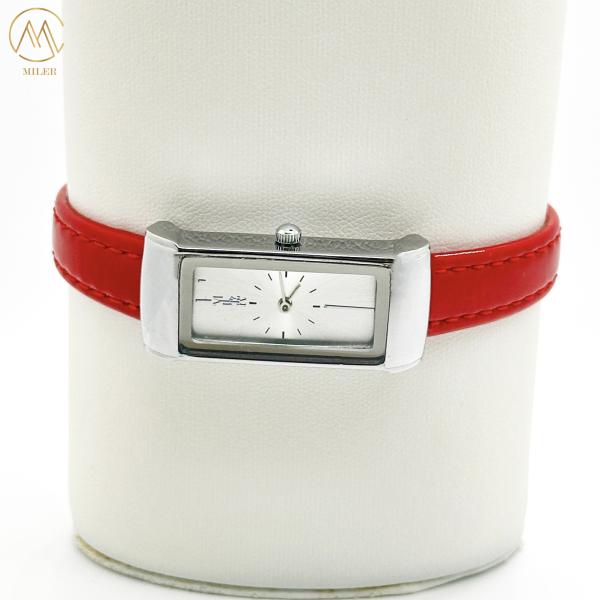 Mulheres Chique Quartz Relógio 30mm Golden Dial Case de aço inoxidável Quartz Relógio