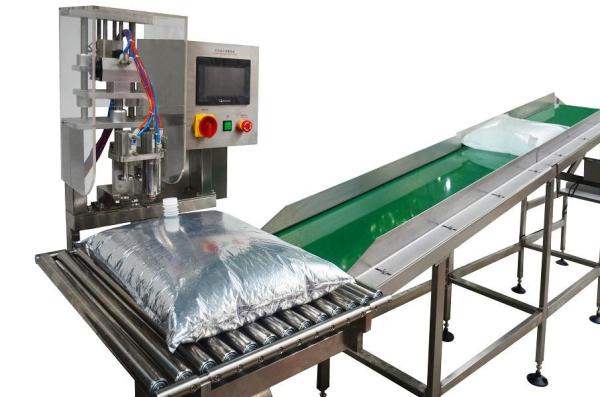 Semi Automatic BIB Filling Machine 10L SUS304 For Juice