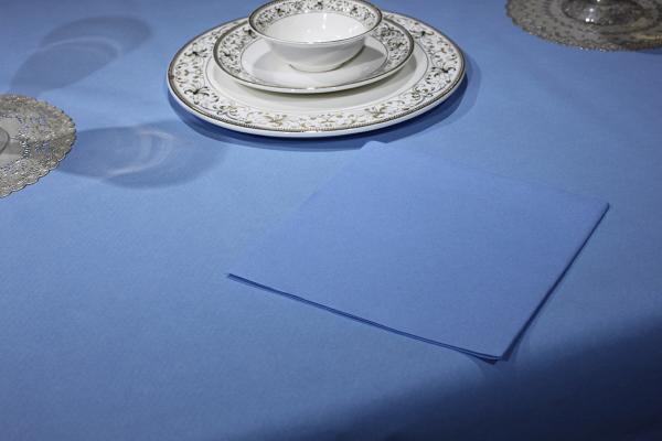 47gsm Decoration Disposable Waterproof Table Cover For Party And Restaurant Banquet