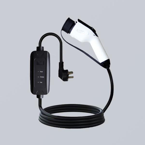 ROHS 7KW Portable EV Charger Type 2 Car Charger Waterproof Dustproof