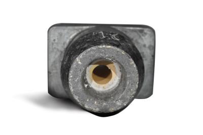 Corrosion Resistance Refractory Nozzle , Zirconia Nozzle Control The Flow Of Molten Steel