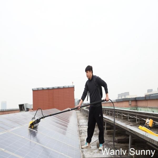 Solar Panel Cleaning with Curved Gooseneck Design Dual-Supply Electric Rolling Brush