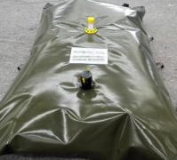 Collapsible TPU Tarpaulin Gasoline Fuel Bladder 200L Liquid Containment Fuel Bladder