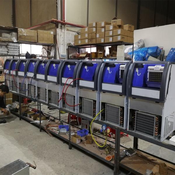 Crystalline Square Shape 220V Commercial Ice Cube Maker