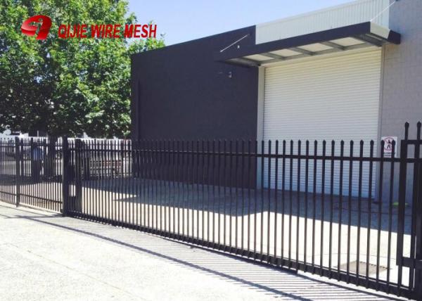 Galvanized Steel Spear Top Security Fencing Heavy Duty 2 Rail Powder Coated