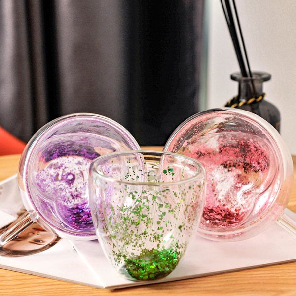 Colorful Double Wall Glass Mug Heart Shape Coffee Mugs With Glitter Custom Packing