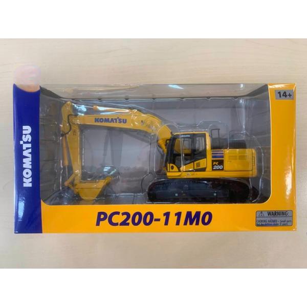 KOMATSU PC200-11MO 143 Scale Die-Cast Alloy Excavator Model Limited Collector Replica