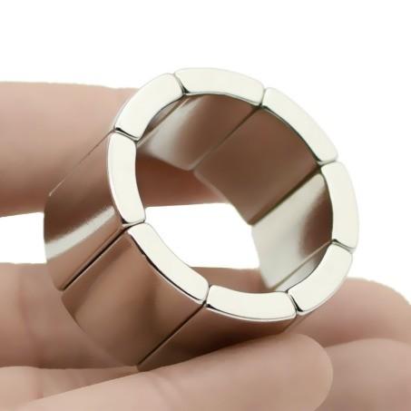 High Grade Ndfeb Countersunk Magnet Neodymium Arc Magnets with ISO9001 2000 Assurance