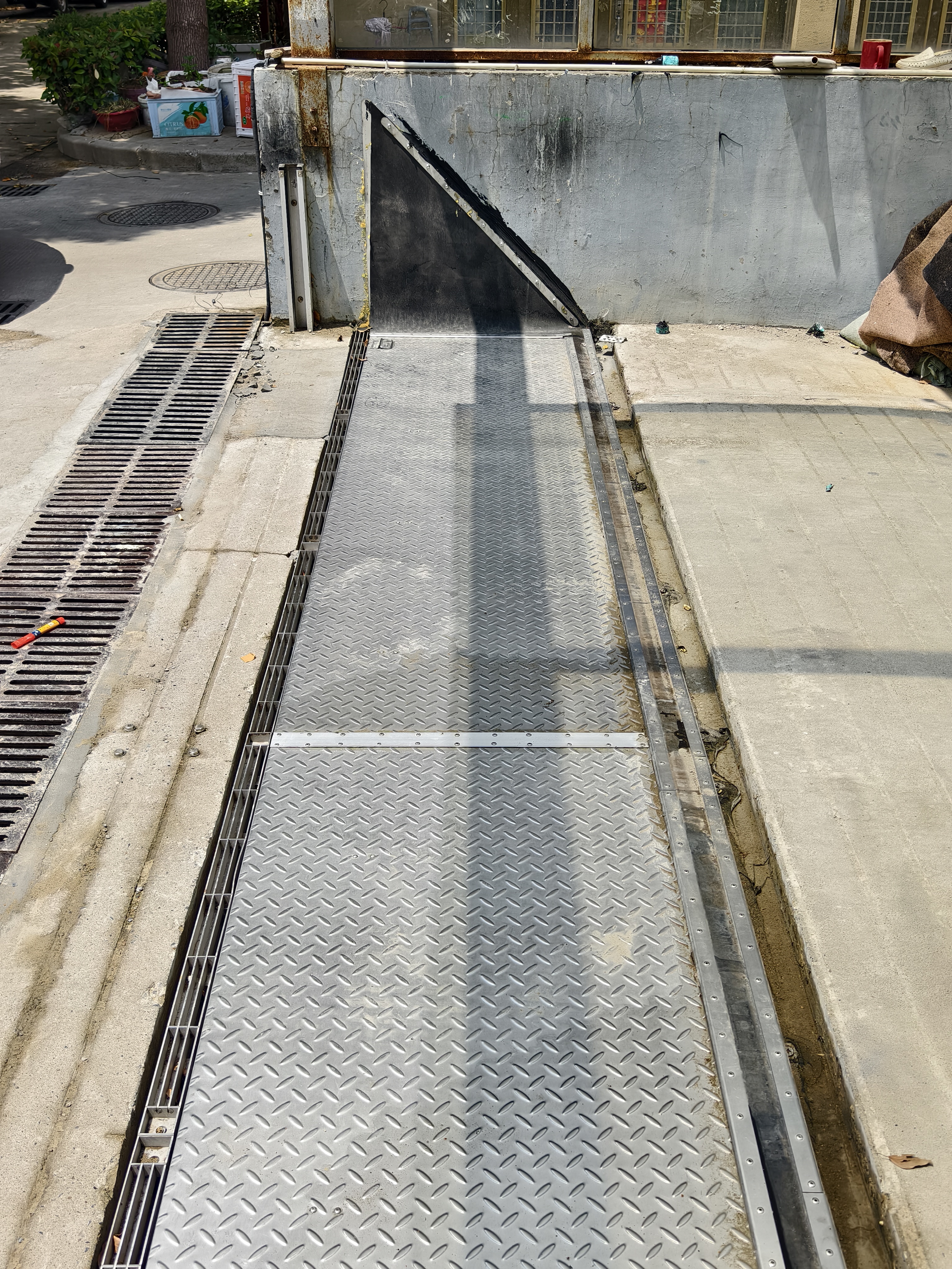 Automatic Flood Barrier