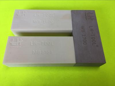 Placa profissional Polyuretahne do trabalho feito com ferramentas da cola Epoxy que modela a placa para a fatura modelo