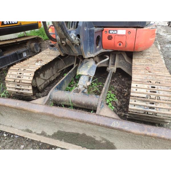 Blue Kubota 3 Ton Excavator 0.22m#194 Bucket Capacity 6000 KG Machine Weight
