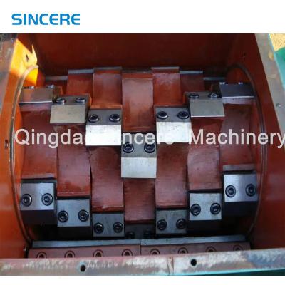 Single Shaft Double Shaft Industrial Plastic Shredder For Bottle Flakes / Plastic Pipes