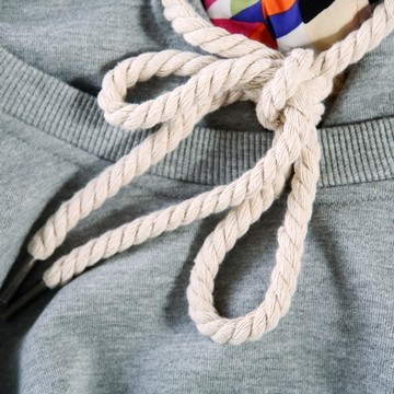 Фуфайки дам с капюшоном, белый свободный способ Джерси