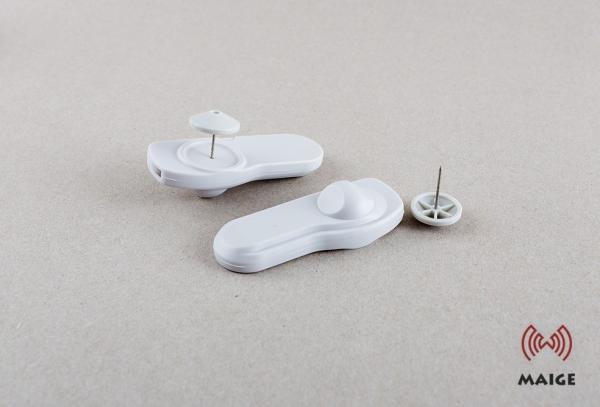 Dual Band RFID Hard Tag , Retail Store Uhf Rfid Tags For Clothing Tracking