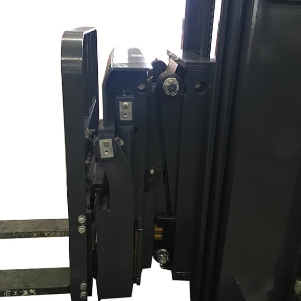 Lift height 3000-10000mm Steel PU Material Handling Telescopic Scissor Forklift Truck