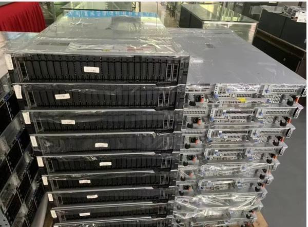 2U PowerEdge R7525 Rack Server 24NVME 32GB Memory 2TB Hard Drive