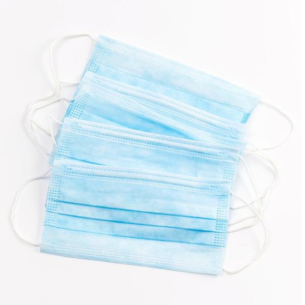 17.5 * 9.5CM 3 Ply Earloop Mask Ce Certified Face Mask Easy Breath OEM Packing Design