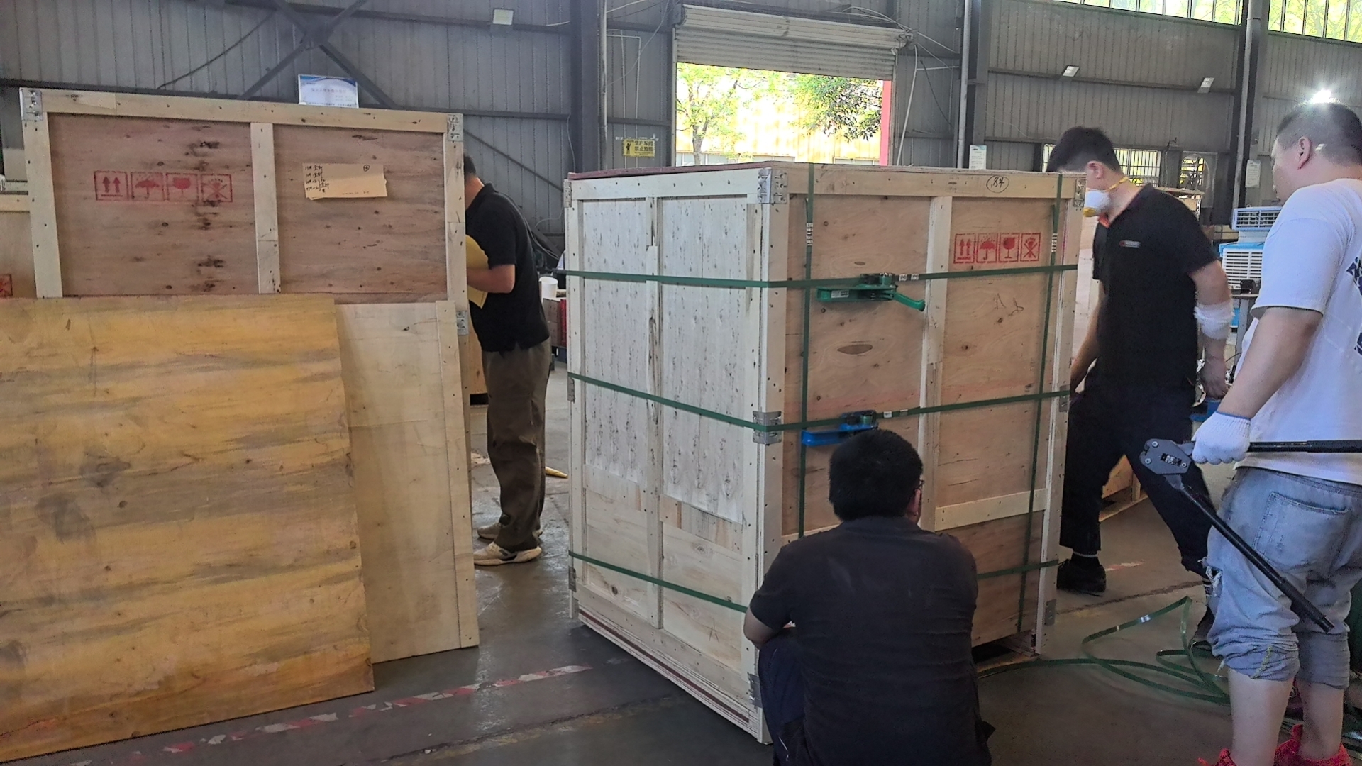 Hunan Yibeinuo New Material Co., Ltd.