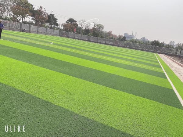 Wear Resistance 60mm Height Football Artificial Turf  Eco Friendly