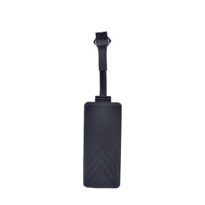 Traqueur GPS 4G mini en temps réel Traqueur de véhicule anti-vol à l'épreuve de la manipulation